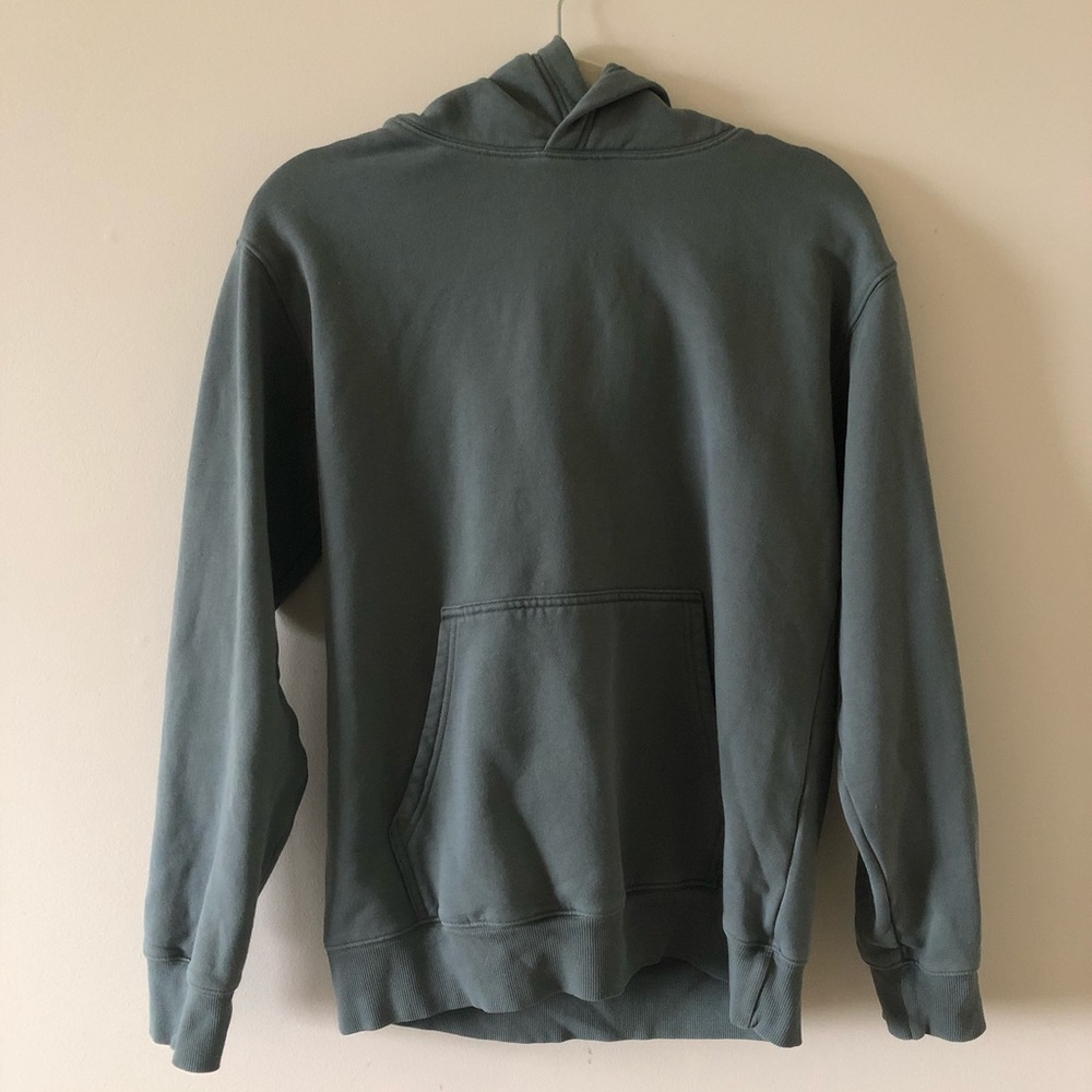 NWT Aritzia Tna Sweatshirt
